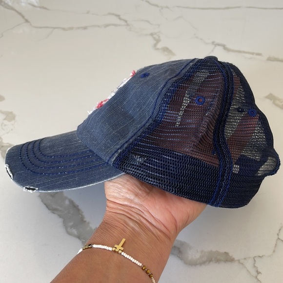 Gracie Designs Illinois State Shape Distressed Trucker Hat with Fabric - Picture 6 of 8